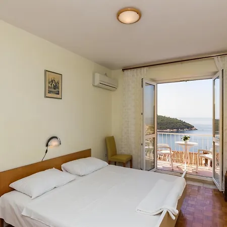 Konukevi Beautiful Nest 3*