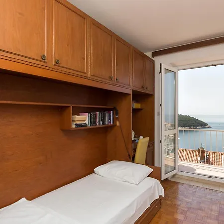 Beautiful Nest Konukevi 3*